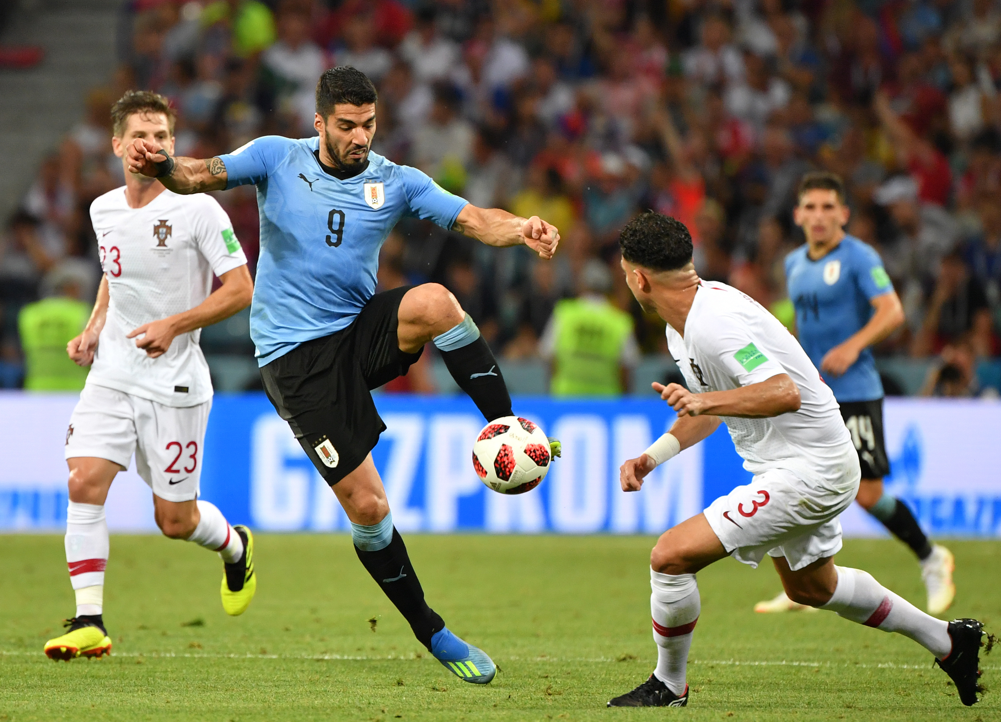 乌拉圭足球队壮举，取得胜利的简单介绍