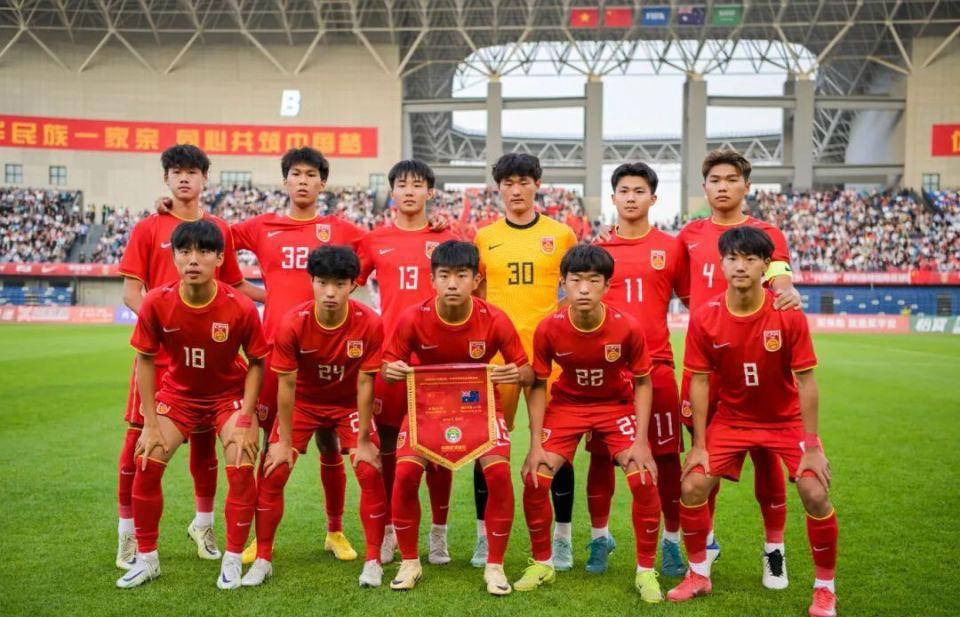 包含战绩出色,球员实力备受夸赞的词条 包含战绩出色,球员实力备受夸赞的词条